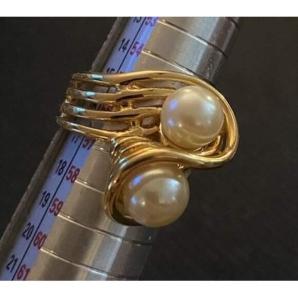 18k Gold Electroplated Stamped Ring with 2 Glass Faux Pearls Size 8 Classic - Picture 4 of 10